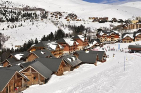 Saint François Longchamps Loc à la Montagne avec piscine été hiver vg23